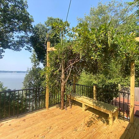 2 Bedroom Newly Renovated Waterfront Home; 10 Min From Mgm & The Gaylord Fort Washington Esterno foto