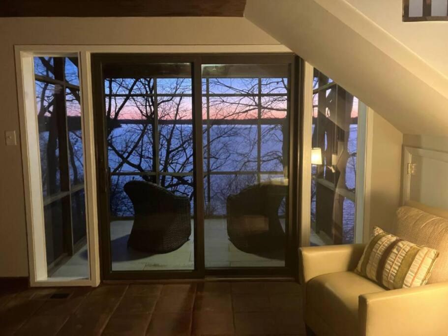 2 Bedroom Newly Renovated Waterfront Home; 10 Min From Mgm & The Gaylord Fort Washington Esterno foto