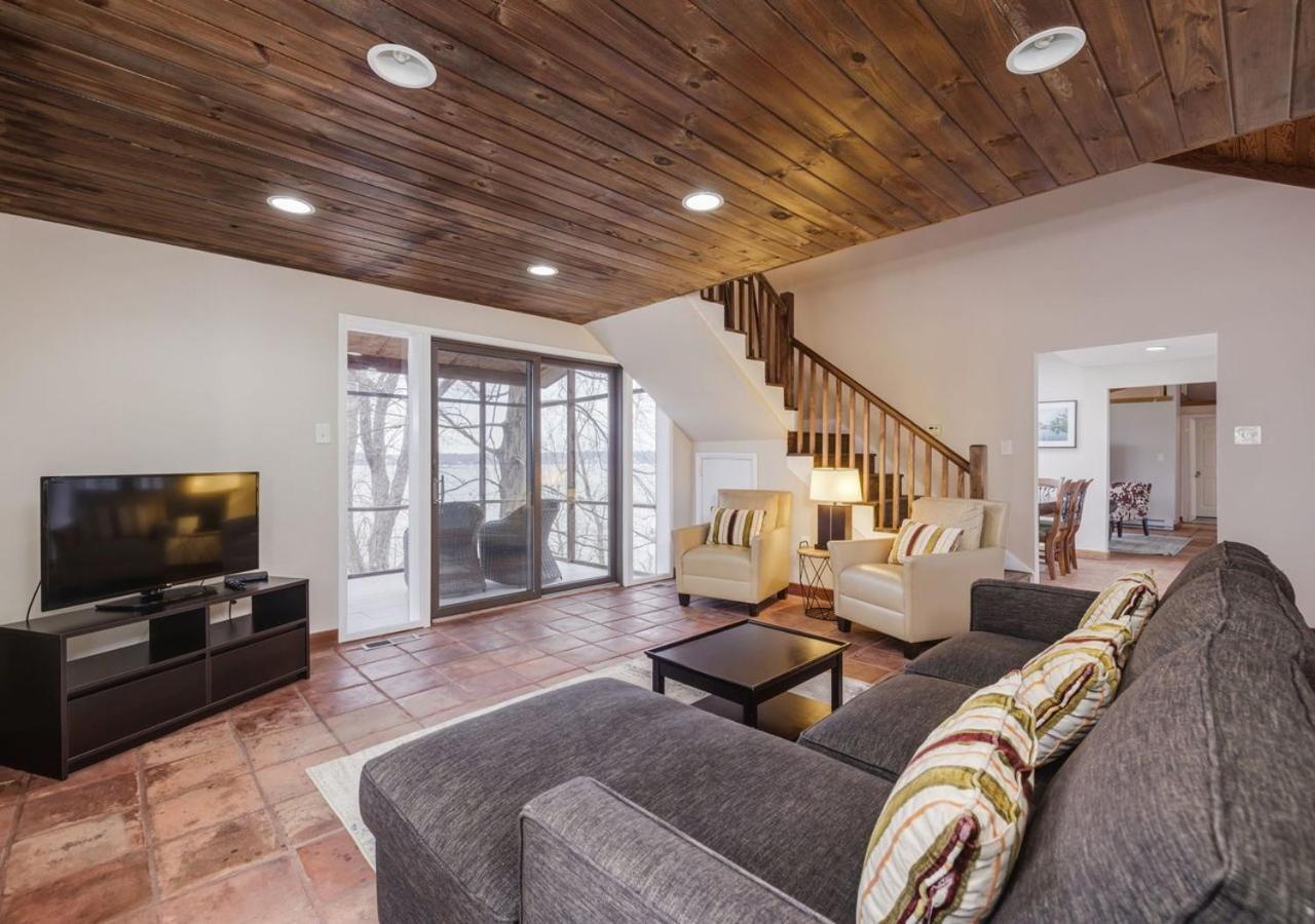 2 Bedroom Newly Renovated Waterfront Home; 10 Min From Mgm & The Gaylord Fort Washington Esterno foto