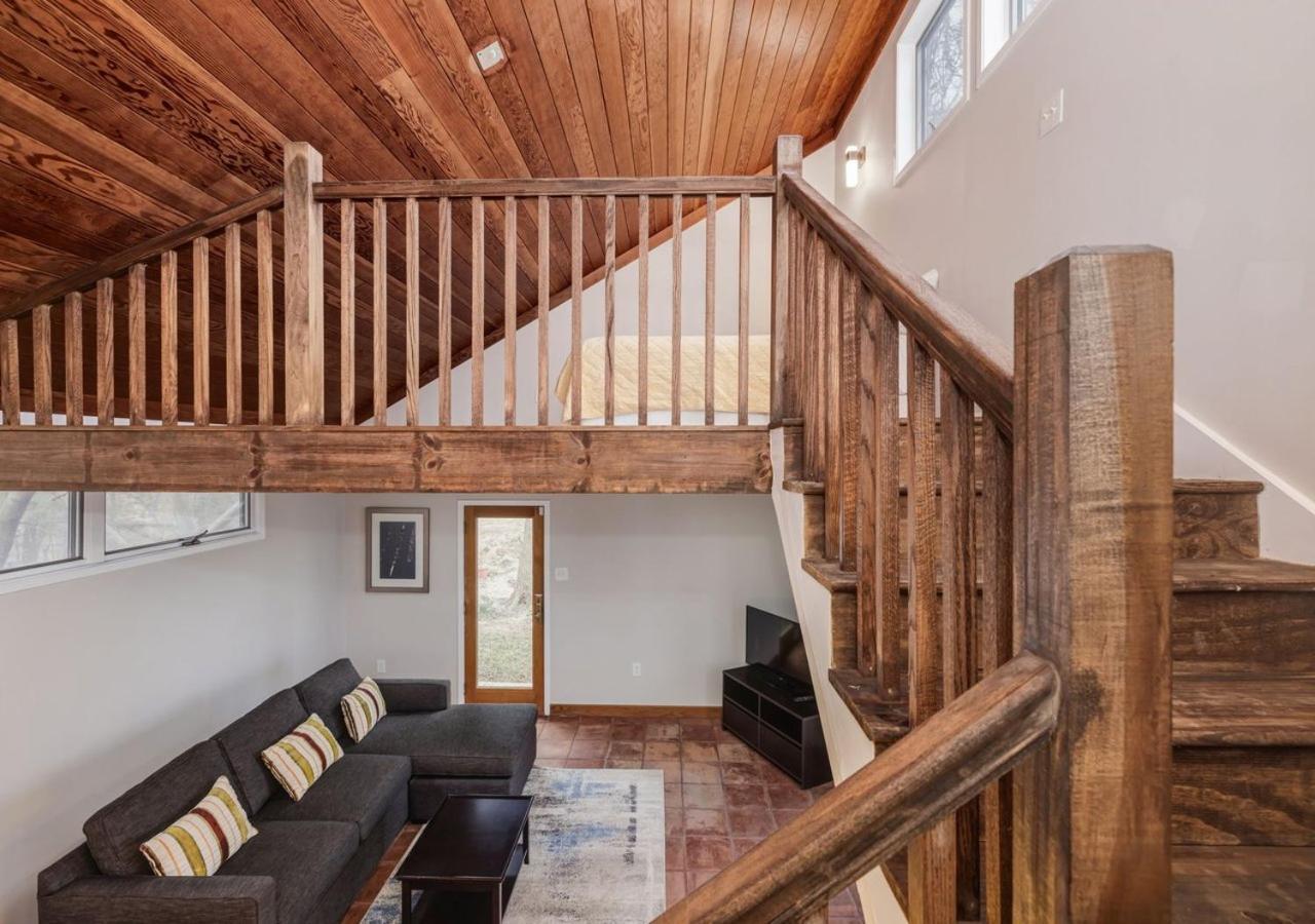2 Bedroom Newly Renovated Waterfront Home; 10 Min From Mgm & The Gaylord Fort Washington Esterno foto