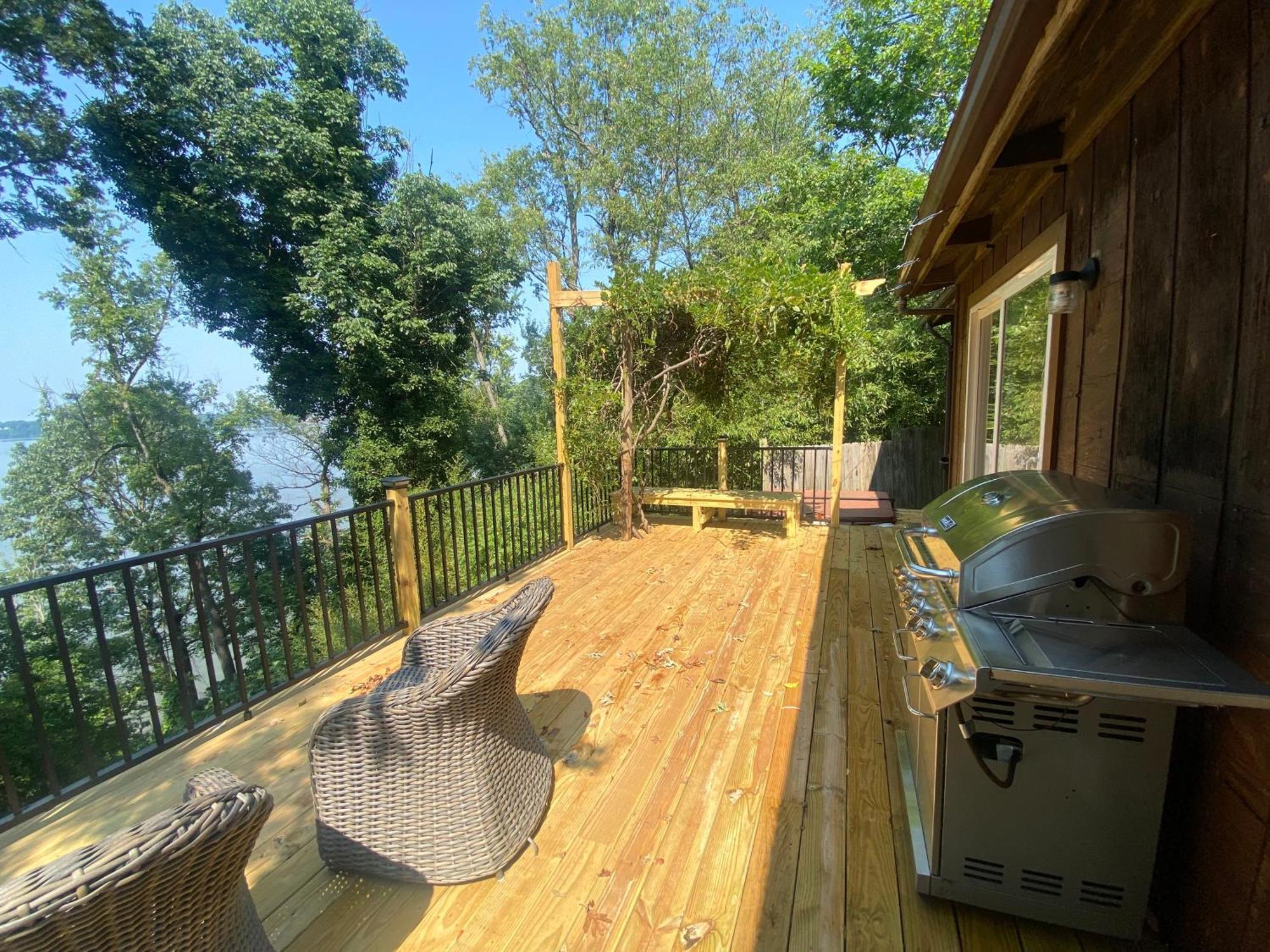 2 Bedroom Newly Renovated Waterfront Home; 10 Min From Mgm & The Gaylord Fort Washington Esterno foto